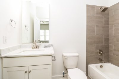 008 photo main bathroom 15266519