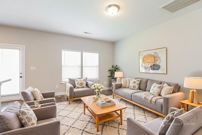 002 003 photo vs living room 15125430