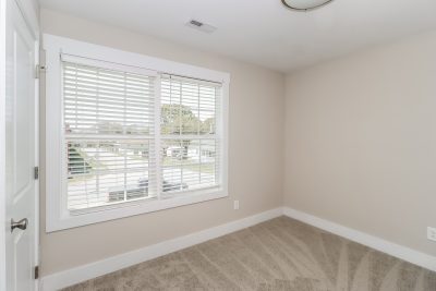 009 photo bedroom 13675923