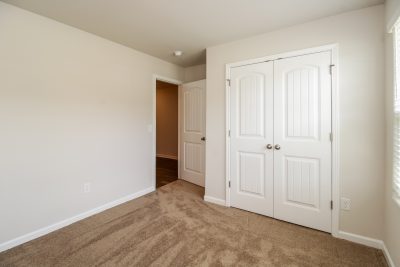 010 Bedroom ET61109