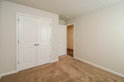 012 Bedroom ET61109
