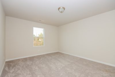 006 photo main bedroom 12009134