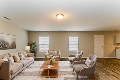 002 photo vs living room 15055077