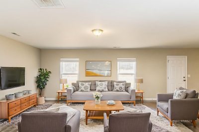 002 photo vs living room 15027927