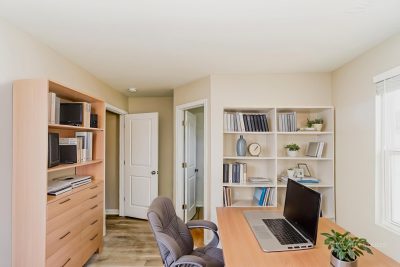 005 013 photo vs office 15027926