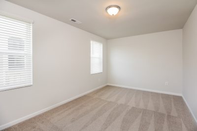 009 photo main bedroom 12646412