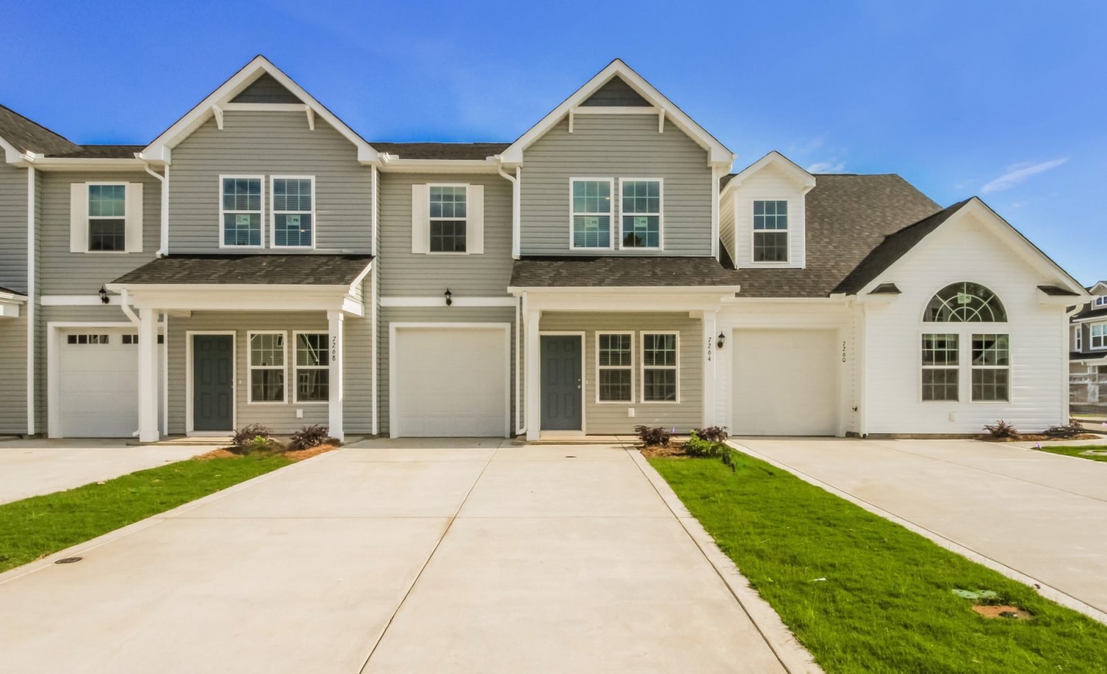 000 photo front view 12867001
