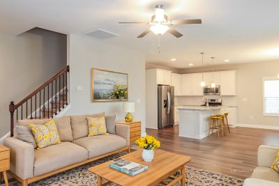 002 photo vs living room 15112371