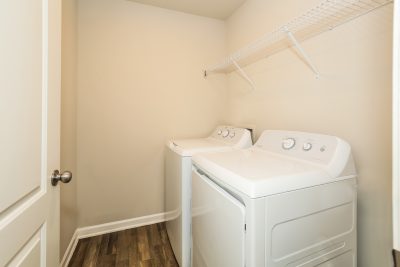 012 Laundry Room ET21078