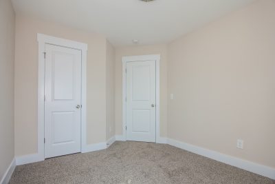 008 Main Bedroom ET61042