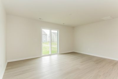 003 photo living room 10571024