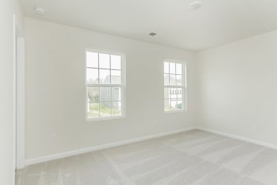 012 photo bedroom 10571020