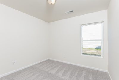 011 Bedroom ET31377