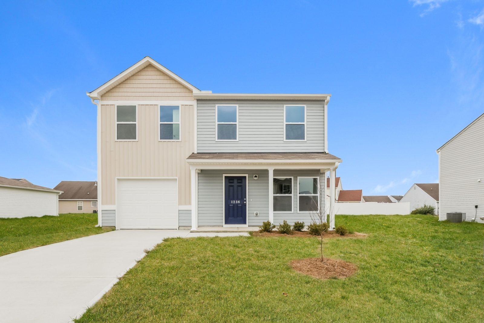 000 photo front view 10573441