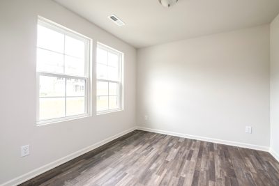 002 photo dining room 11276182