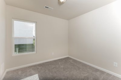 012 photo bedroom 10277621