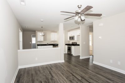 005 Living Room ET61006