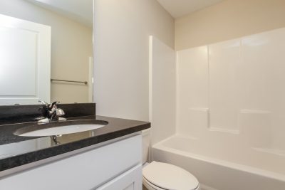 013 Bathroom ET71012