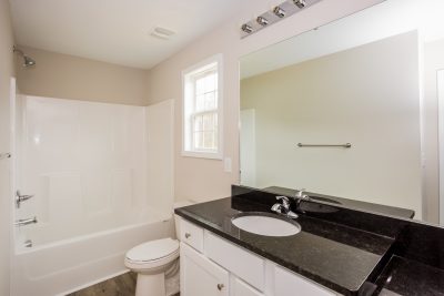 013 Bathroom ET71077