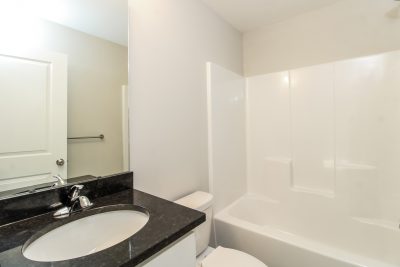 012 photo bathroom 10415708