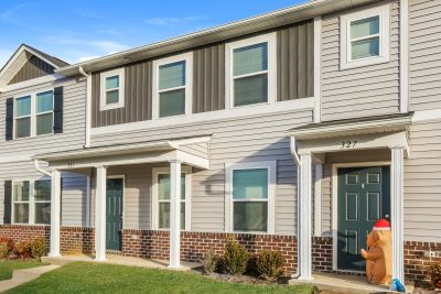 000 photo front view 13447126