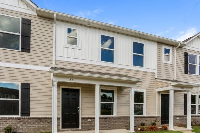 002 photo front view 11988272