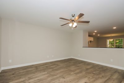 003 Living Room ETY1033