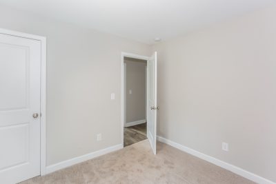 009 photo bedroom 10581098