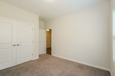 012 photo bedroom 13984342