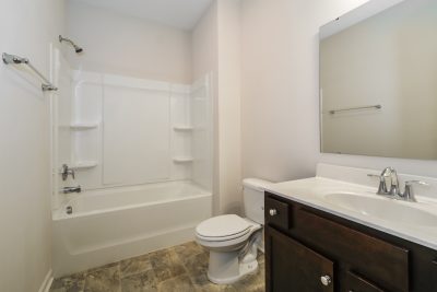013 photo bathroom 13984352