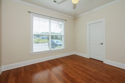 004 Dining Room ET51069