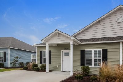 001 photo front view 15086849