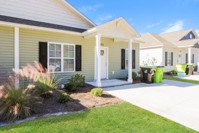 002 Front View ET81214