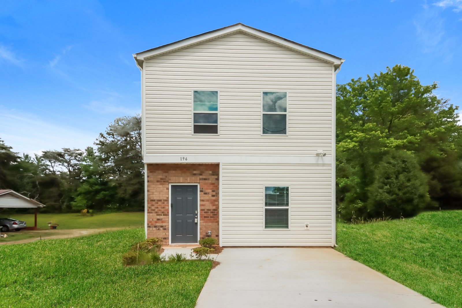 001 Front View ET91031