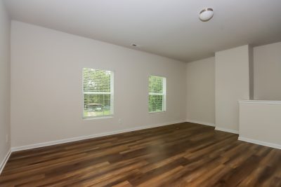 002 Living Room ET91031