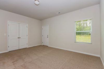 006 Main Bedroom ET91031