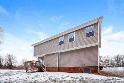 012 photo rear view 15148628