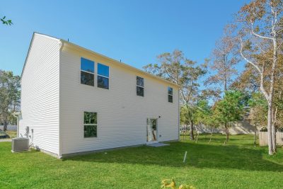 014 photo rear view 12011892 1