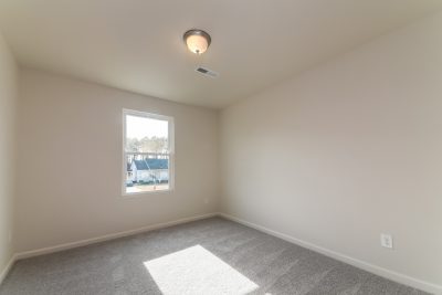 011 photo bedroom 12369012