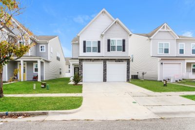 000 photo front view 13279908