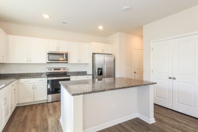 005 photo kitchen 13231445