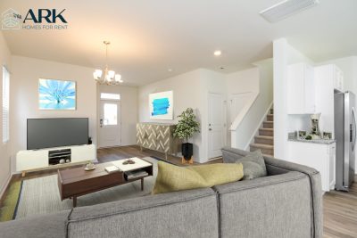 002 1624 Corbett Street 002 photo living room 12166175 22 12 23 03 26