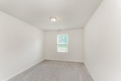 013 photo bedroom 12990412