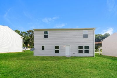 014 photo rear view 12990406