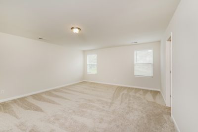 006 photo main bedroom 12601217