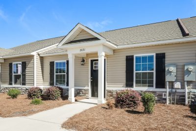 001 photo front view 14900323