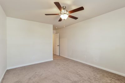 009 photo bedroom 13981080