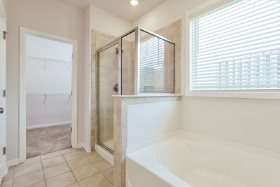 012 photo bathroom 13981083