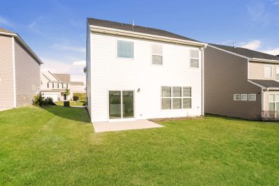 015 rear view 11800551