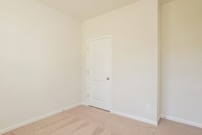 010 photo bedroom 11800234